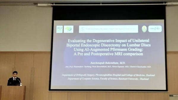 Research presentation in Fukuoka, Japan · 2026, photograph 1