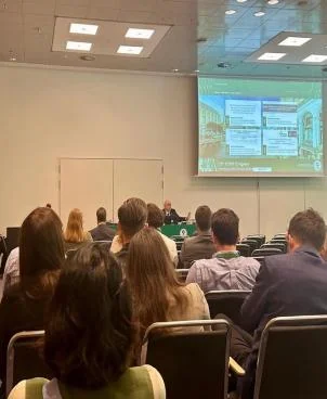 Research presentation in Hamburg, Germany · 2024, photograph 2